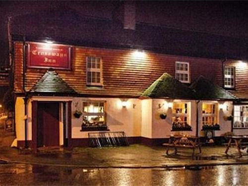 Crossways Inn Хайбридж Екстериор снимка